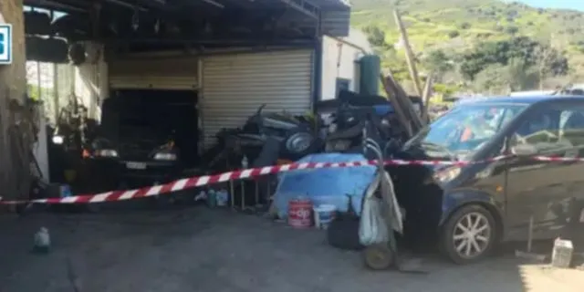 Πατροκτονία στη Λέρο: Ελεύθερος ο 18χρονος μετά την απολογία του