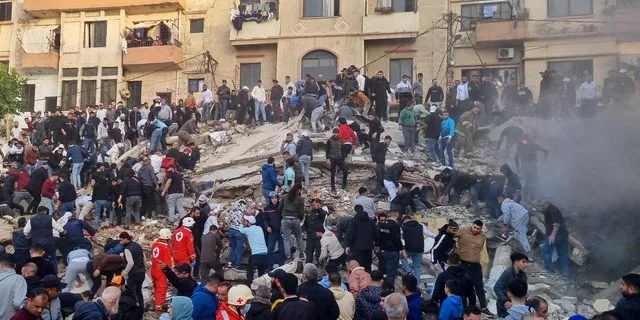 Λίβανος: Κατέρρευσε πολυκατοικία στην Τρίπολη – Τουλάχιστον 6 νεκροί
