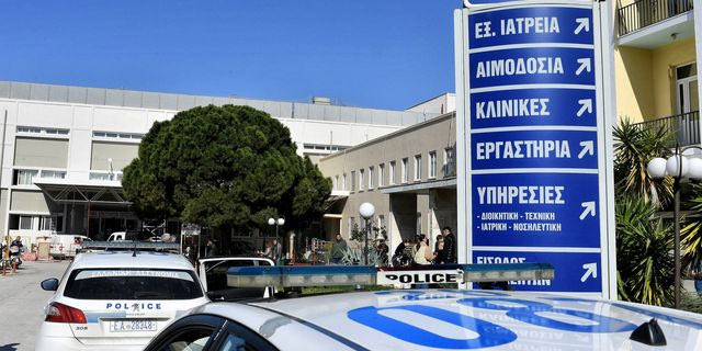 Δολοφονία στο Λουτράκι: Κατονόμασε τον δράστη ο 19χρονος τραυματίας