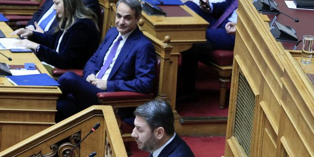 Υποκλοπές: Εξεταστική ζήτησε ο Ανδρουλάκης – Τι απάντησε ο Μητσοτάκης