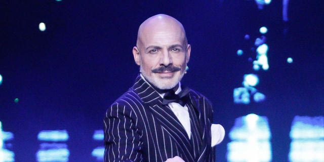 Ο Νίκος Μουτσινάς επιστρέφει στην τηλεόραση