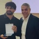 Ο Χρήστος Τεντόμας βράβευσε τον Θεόδωρο Τσελίδη