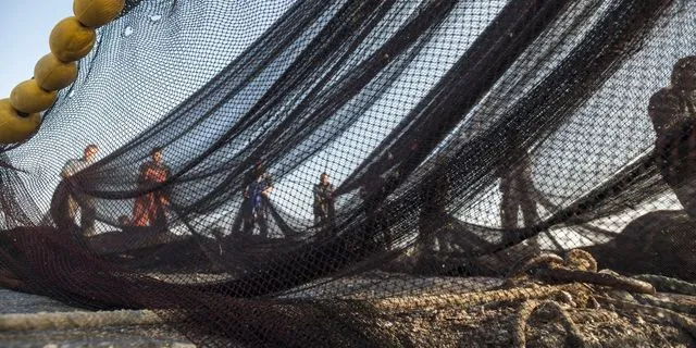 Γαλλία: Ψαράδες στέλνουν δίχτυα στην Ουκρανία για προστασία από πολεμικά drones