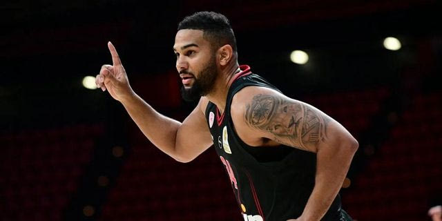 Ολυμπιακός: Θλάση ο Κόρι Τζόσεφ