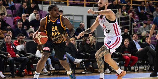 Ολυμπιακός – ΑΕΚ 81-67: Ερυθρόλευκος περίπατος, αλλά και ανησυχία για τον Τζόουνς