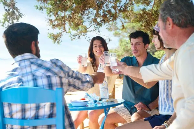 Καθαρά Δευτέρα 2026: Πέντε τρόποι να γεμίσεις τη μέρα σου με ήλιο και παρέα