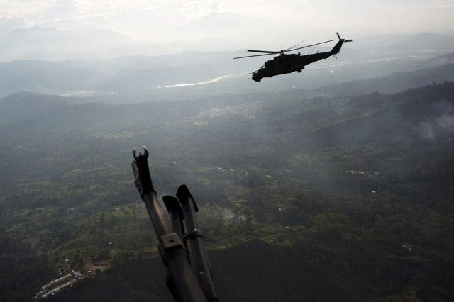 Στρατιωτικό ελικόπτερο