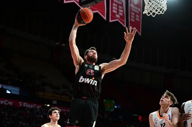 Ολυμπιακός – Προμηθέας 102-87: Άνετο μεσημέρι στο ΣΕΦ για τους ερυθρόλευκους