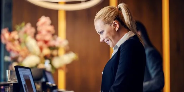 Ρεσεψιόν ξενοδοχείου (φωτογραφία αρχείου)