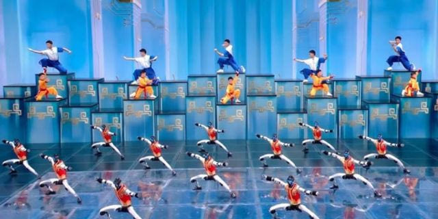 Το viral ρεσιτάλ κινεζικών ρομπότ στο μεγαλύτερο τηλεοπτικό σόου του πλανήτη, θα σε τρομάξει