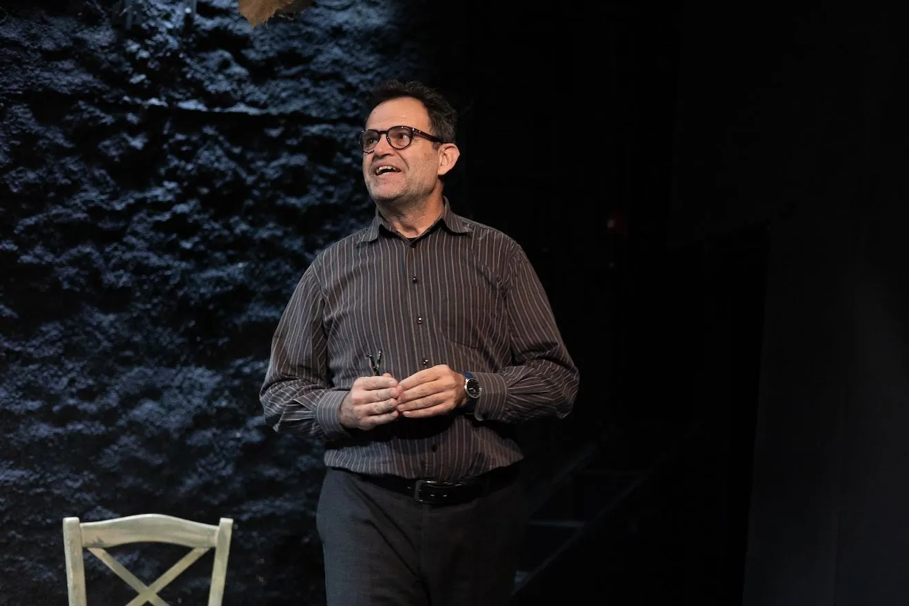 Ο Μανόλης Σειραγάκης