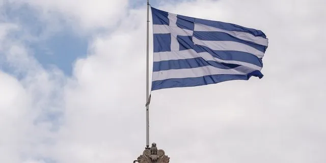 Χρήσιμη η συζήτηση για το Σύνταγμα, αλλά σε εντελώς ακατάλληλη στιγμή. Και για αυτό ευθύνεται η κυβέρνηση