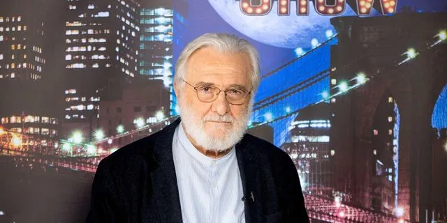 Ο Γιάννης Σμαραγδής στο "The 2night show