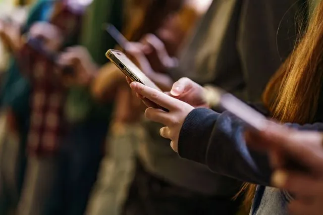 Το smartphone που οι καταναλωτές μετανιώνουν που το αγόρασαν