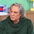 Γιατί ο Οδυσσέας Σταμούλης δεν βλέπει πια τους “Δύο Ξένους”