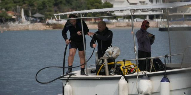 Posidonia Oceanica: πιλοτική τοποθέτηση αγκυροβολίων στο Πόρτο Ράφτη για την προστασία των λιβαδιών Ποσειδωνίας