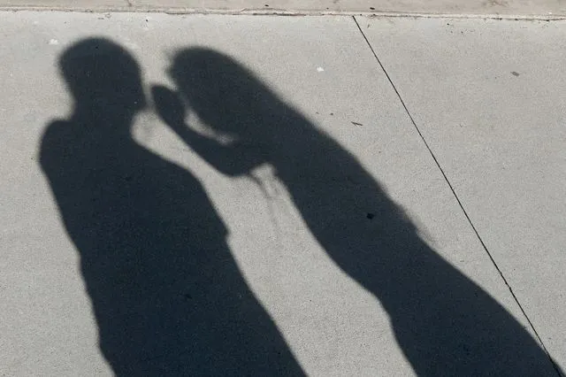 Θεσσαλονίκη: 59χρονος κατήγγειλε τη σύντροφό του πως τον δάγκωσε και του έκοψε το αυτί