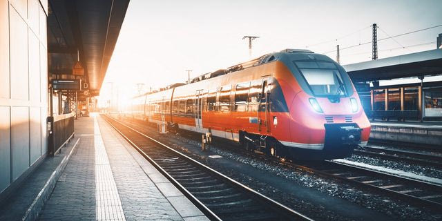 Bild: Έλληνας επιβάτης ξυλοκόπησε μέχρι θανάτου ελεγκτή τρένου στη Γερμανία