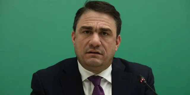 Ο Κώστας Τσουκαλάς