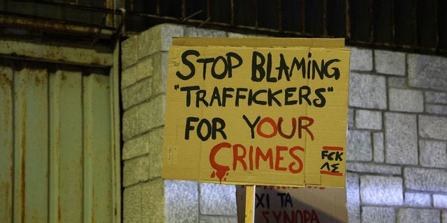 Τέμπη, Πύλος, Τρίκαλα, Χίος: Άνθρωποι στους τάφους και ξετσίπωτη προπαγάνδα…