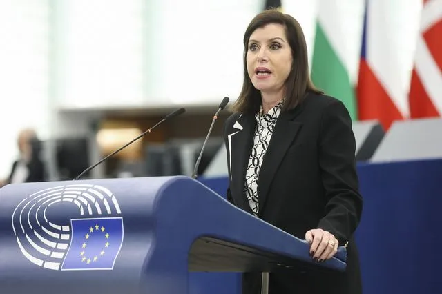 Υπόθεση Ασημακοπούλου: Ξεκίνησε η δίκη για τη διαρροή στοιχείων – “Δεν γνώριζε ότι ήταν παράνομο”