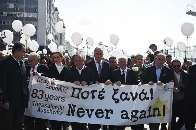 Θεσσαλονίκη: Συγκέντρωση στη μνήμη των Εβραίων θυμάτων του ναζισμού – Φωτογραφίες