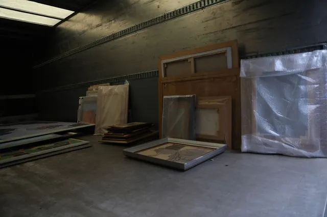 “Γκαλερί Τσαγκαράκης”: Τι λέει για το επίμαχο Ευαγγέλιο και τους πίνακες