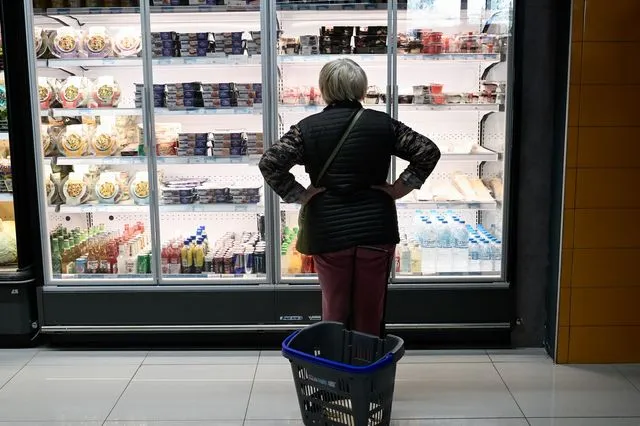 Αγορά με “κόφτη”: Το νέο πλαφόν φέρνει ανατροπές