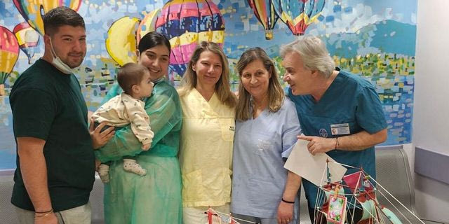 Οι γονείς του παιδιού και οι γιατροί