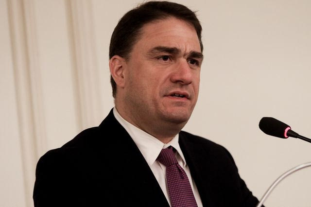 Τσουκαλάς: Καμία εμπλοκή της χώρας στον πόλεμο, καμία χρήση βάσεων για στρατιωτικές επιχειρήσεις