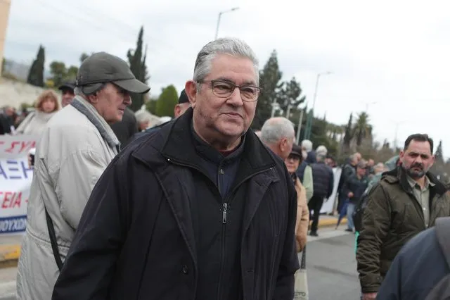 Κουτσούμπας: “Στηρίζουμε όλα τα αιτήματα των συνταξιούχων”