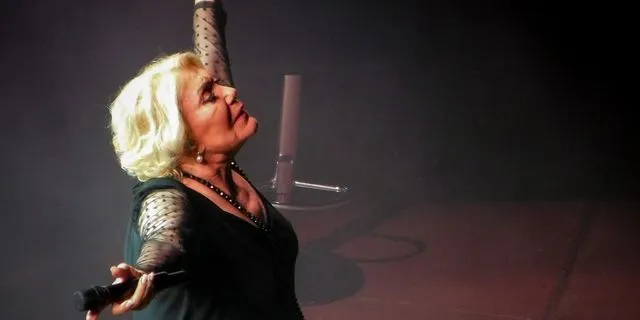 Έφυγε απόψε η μεγάλη Κυρία του ελληνικού τραγουδιού Μαρινελλα, Σάββατο 28 Μαρτίου 2026