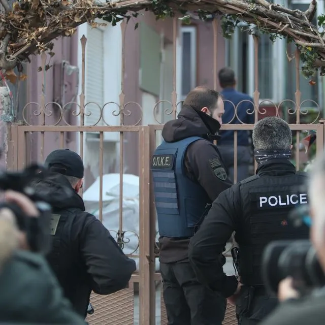 Έγκλημα στην Θεσσαλονίκη: Με ζώνη στον λαιμό της βρέθηκε νεκρή η 59χρονη