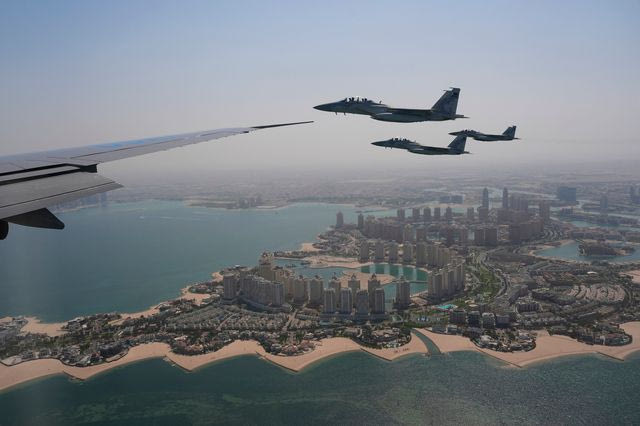 Κατάρ: Τρεις Τούρκοι ανάμεσα στους νεκρούς από τη συντριβή ελικοπτέρου