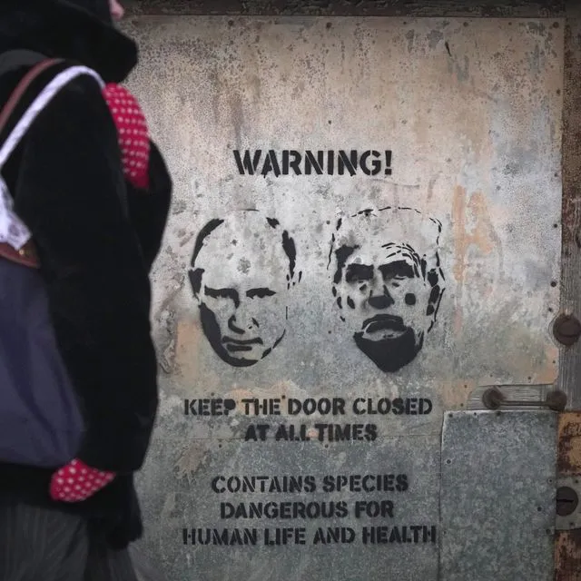 Γκραφίτι για τον Τραμπ και τον Πούτιν