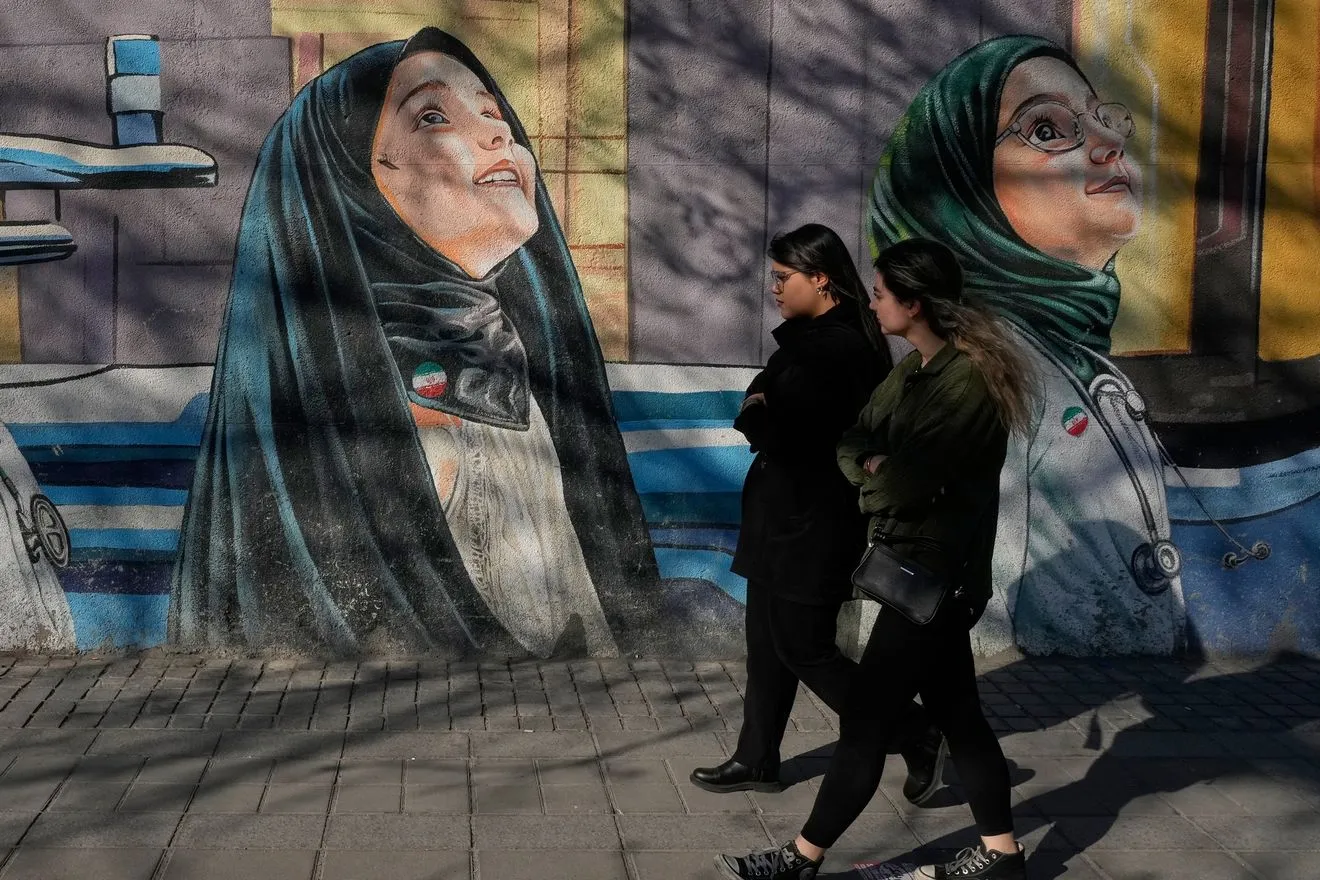 Καθημερινή εικόνα από την Τεχεράνη εν μέσω πολέμου