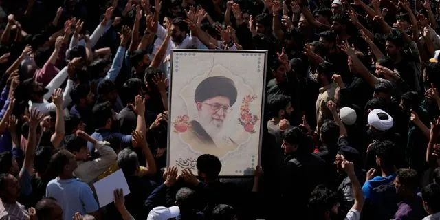 Διαμαρτυρία για τον θάνατο του Ali Khamenei