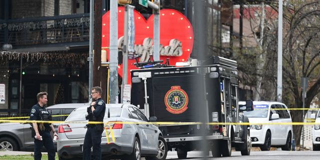 ΗΠΑ: Τρεις νεκροί από πυροβολισμούς σε μπαρ – Θα μπορούσε να είναι “τρομοκρατική ενέργεια” αναφέρει το FBI