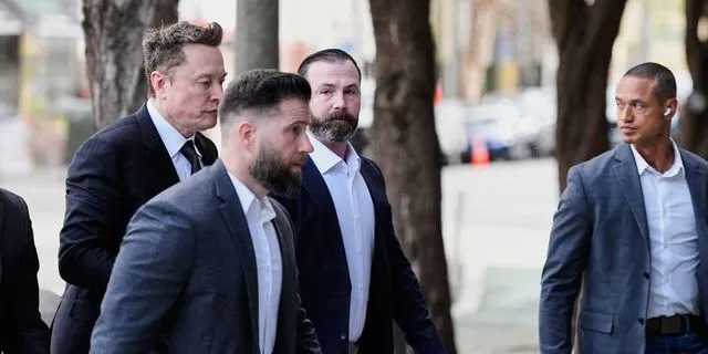 ΗΠΑ: Ο Μασκ παραπλάνησε μετόχους του Twitter κατά την εξαγορά, λέει δικαστήριο