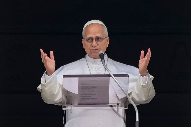 Πάπας Λέων: “Απευθύνω έκκληση σε όσους ευθύνονται για αυτόν τον πόλεμο: Κάντε ανακωχή!”