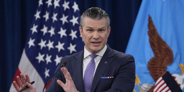 Χέγκσεθ: Ο Τραμπ θα αποφασίσει την επόμενη μέρα – Θα θέλαμε συμφωνία με Ιράν