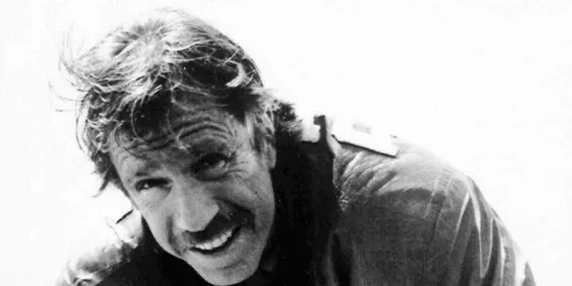 Τσακ Νόρις: Οι “σκληροί” του Χόλιγουντ αποχαιρετούν τον αήττητο ήρωα