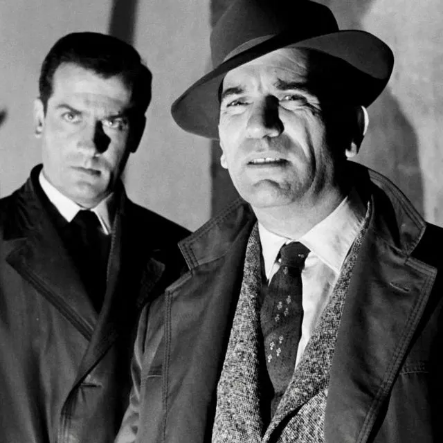 Έγκλημα στα Παρασκήνια