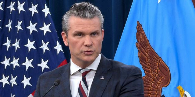 Παραλήρημα Χέγκσεθ: “Η Ευρώπη βρίσκεται αντιμέτωπη με την εισβολή επικίνδυνων ιδεολογιών”