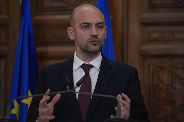 Γαλλία: “Είμαστε έτοιμοι να συμμετάσχουμε στην άμυνα των χωρών του Κόλπου”