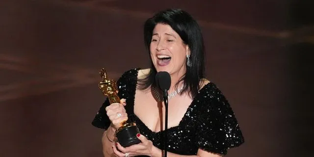 Η Cassandra Kulukundis έγραψε ιστορία στα Όσκαρ 2026