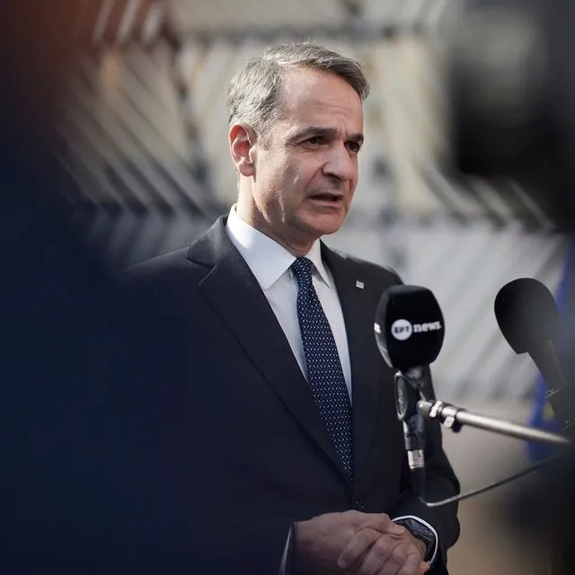 Τηλεφωνική επικοινωνία Μητσοτάκη με τον πρόεδρο των ΗΑΕ για τις εξελίξεις στη Μέση Ανατολή