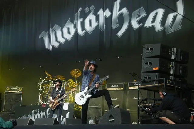 Lemmy Kilmister και Phil Campbell