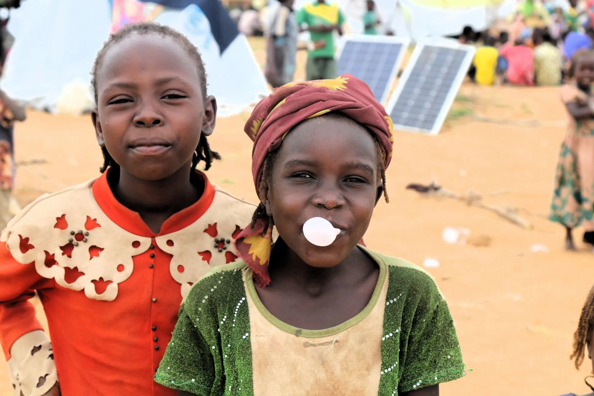 Παιδιά στον προσφυγικό καταυλισμό του Αρκουμ.
