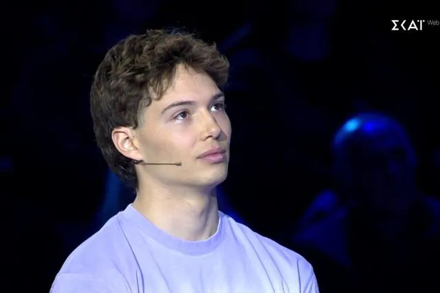 Ο νεαρός που έσωσε δύο ανθρώπους στη θάλασσα, έρχεται στο “The Wall”